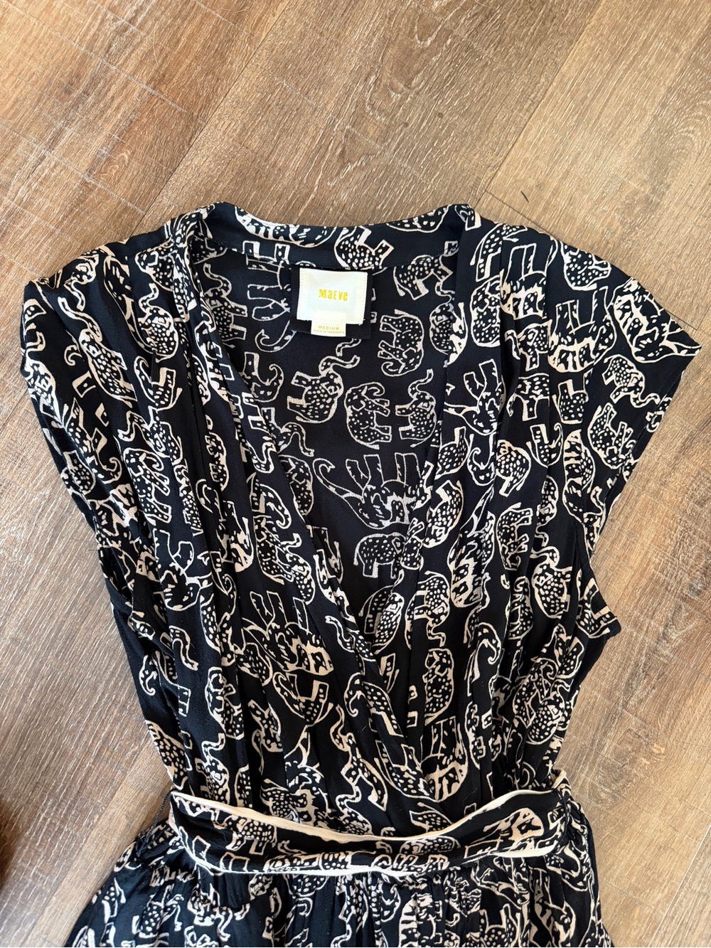 Maeve Elephant Black Printed Short-Sleeve Belted Dress - Picture 4 of 8